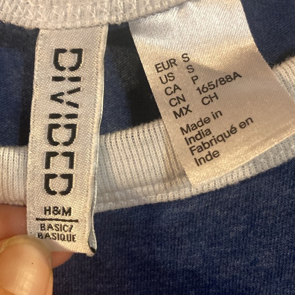 Womens blue tee. Brand is Divided. Size small but fits like an extra small - Picture 2 of 2